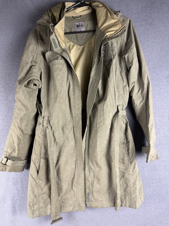 REI Jackets & Blazers - REI Co-op La Selva Womens Green Belted Full Zip Rain Jacket size Medium